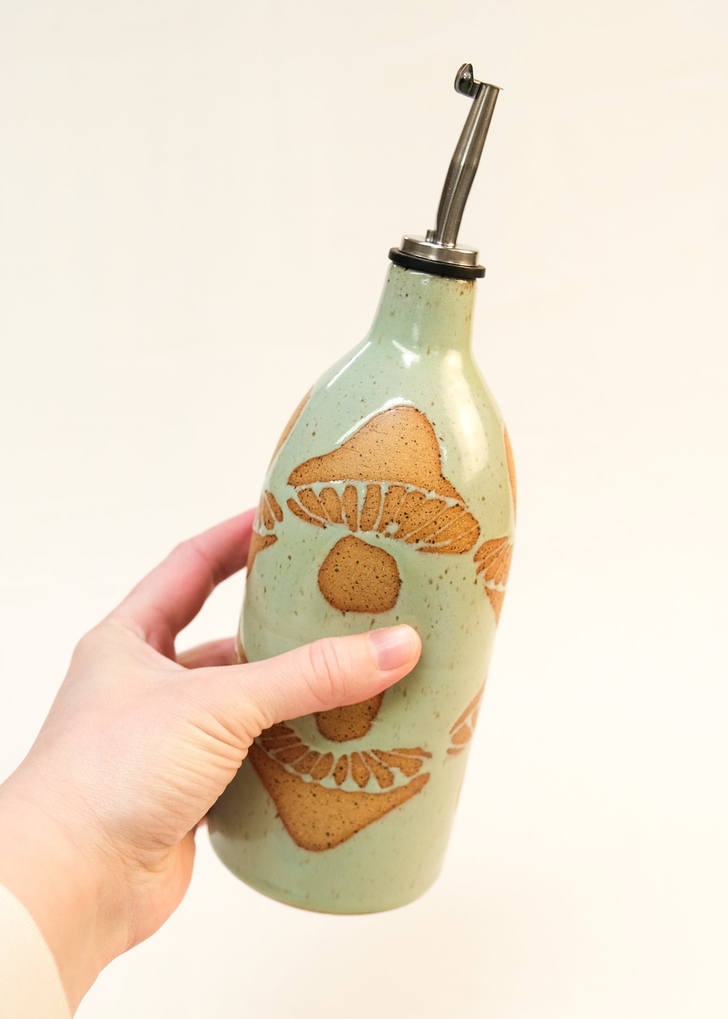 Matcha Mushroom Oil Bottle -22 oz-